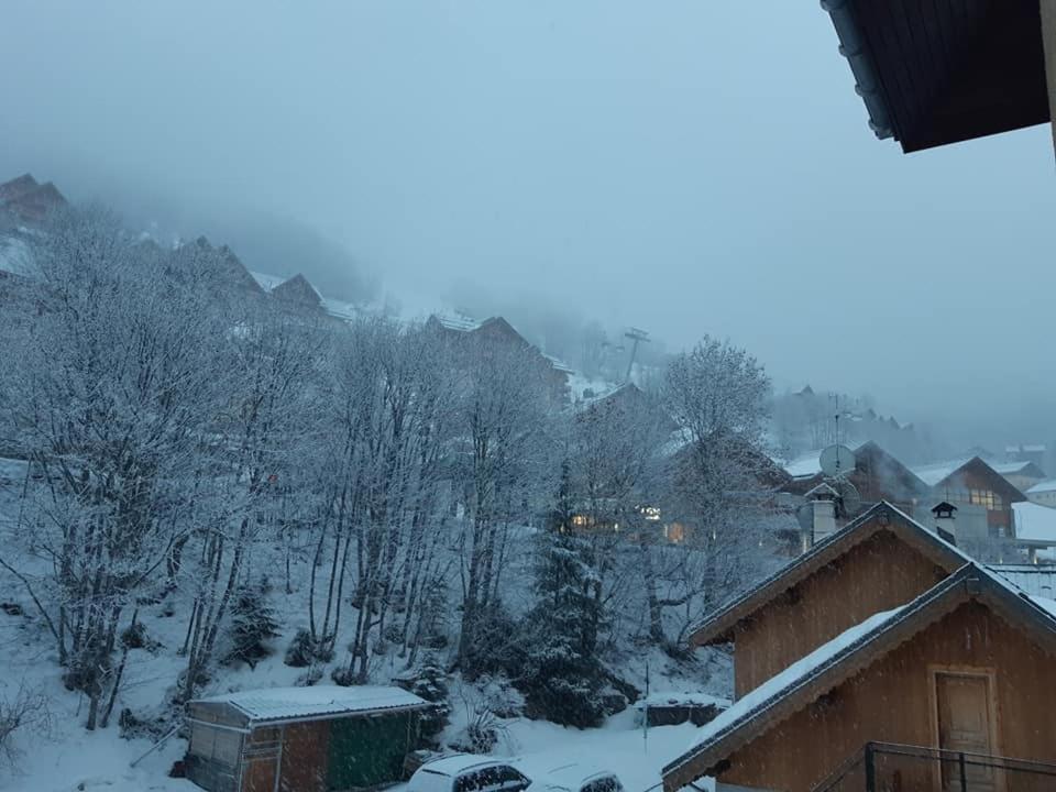 Valloire Studio Marmotte : Nid Douillet Centre De Valloire, Ete / Hiver 4P Exteriör bild
